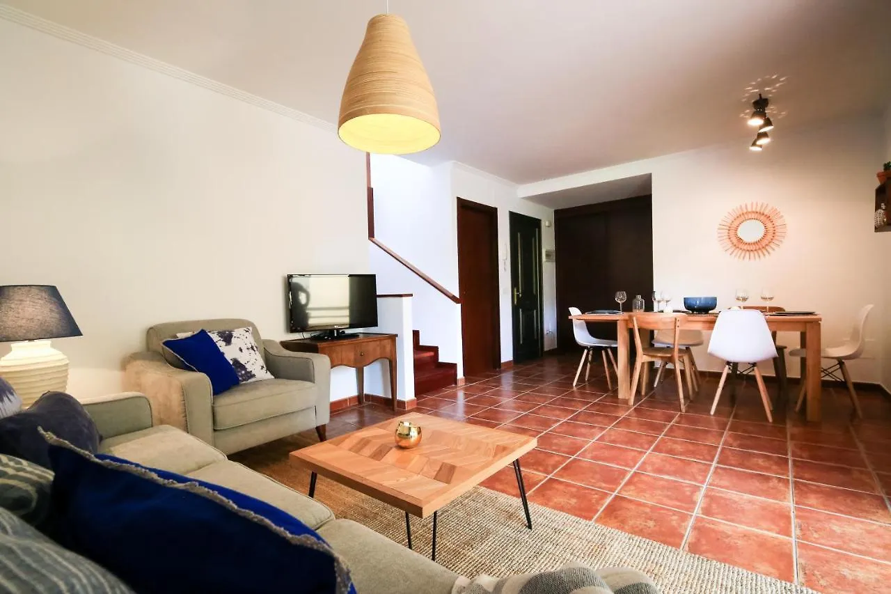אל מדאנו Bungalow Tejita 0*, אל מדאנו